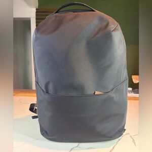 Away The Everywhere Zip Backpack